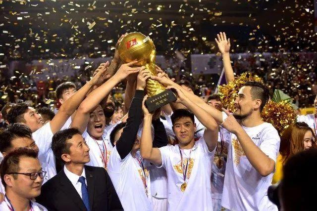 K联赛：全北现代主场遗憾1-2落败给江原FC
